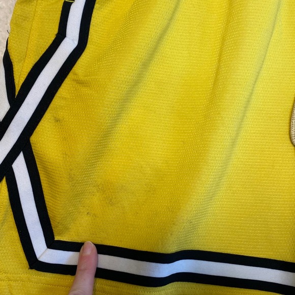 Nike Dri-Fit Basketball Shorts Yellow Athletic Gym Workout Men's XXL - Picture 4 of 7